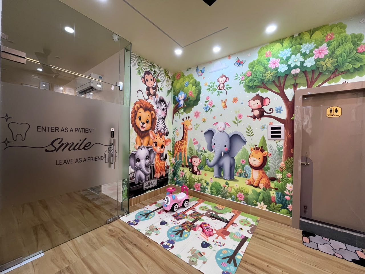 Jungle-themed kids play area at Dr. Teeth